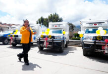 GORE entregó 7 ambulancias a centros de salud de Sánchez Carrión