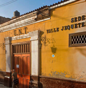 Casona de la UNT en Guadalupe luce en pésimas condiciones
