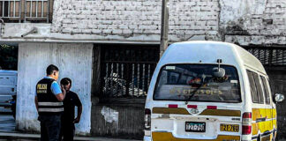 Trujillo: PNP recupera combi robada de la E.T Los Girasoles