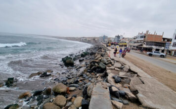 MTC reinicia obras de enrocado en el balneario de Huanchaco, en La Libertad