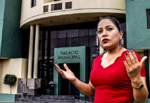 Integrantes del sindicato de obreros del municipio de La Esperanza rechazan saludo de candidata Sandra Terrones