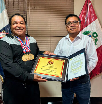 Salaverry reconoce trayectoria deportiva de destacado boxeador local