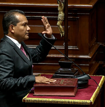 Geanmarco Quezada juramentó por la pacificación de La Libertad