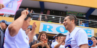 Robert de la Cruz plantea reubicar a informales y apoyar a emprendedores con financiamiento de la Caja Trujillo