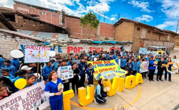 Red de Salud Julcán promueve prevención del suicidio con jornada de sensibilización