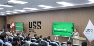 USS reúne a gestores educativos de La Libertad para impulsar la innovación y la inteligencia artificial