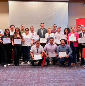 Caja Trujillo capacita a 70 periodistas en narración de historias y comunicación digital